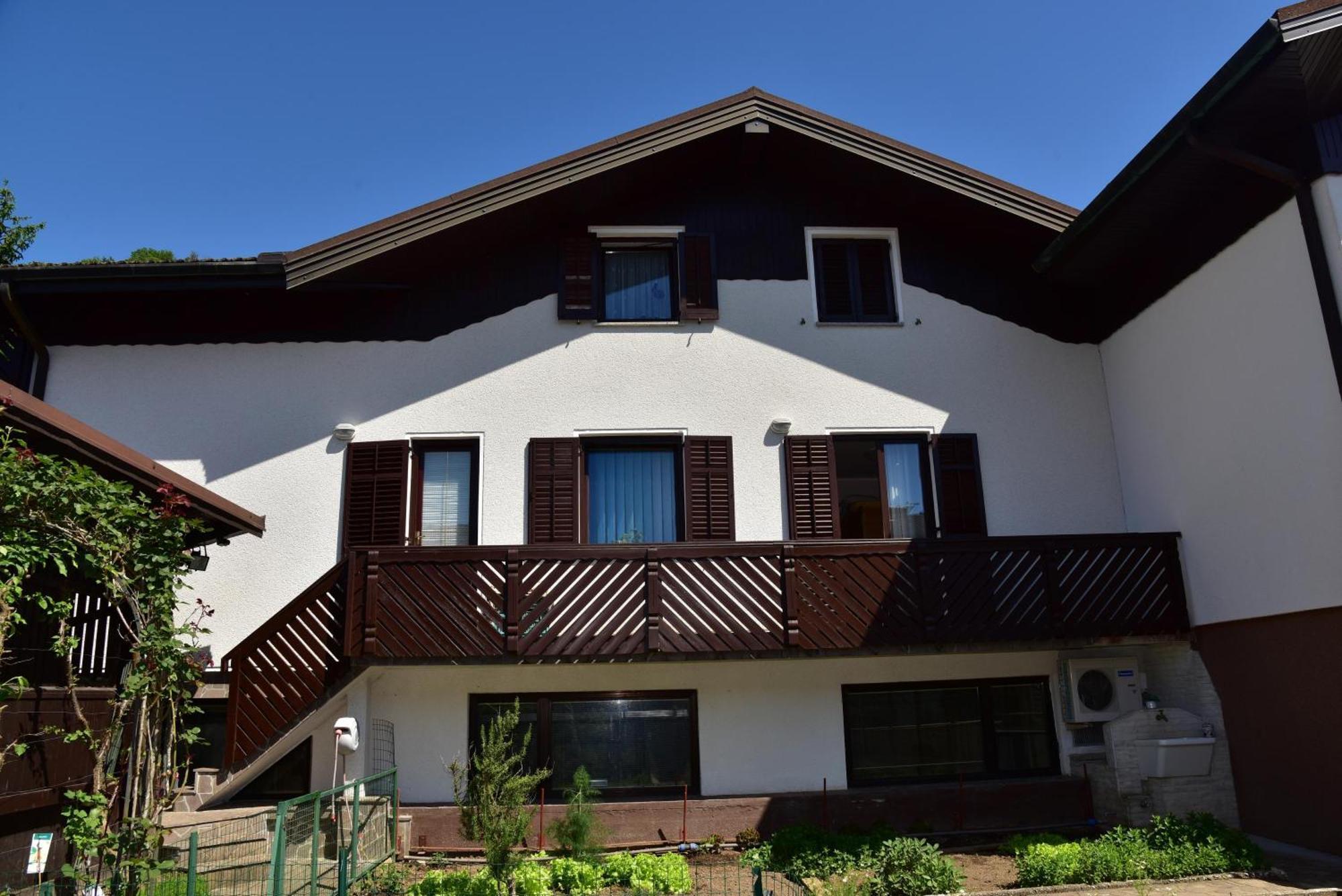 Apartment Jang Tolmin Εξωτερικό φωτογραφία