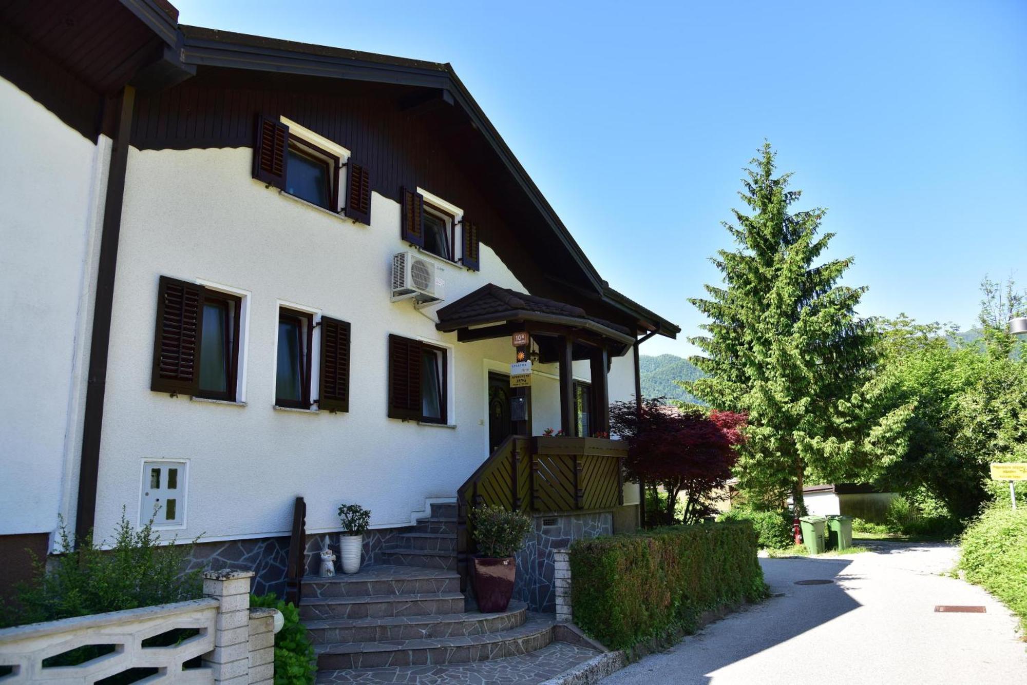 Apartment Jang Tolmin Εξωτερικό φωτογραφία