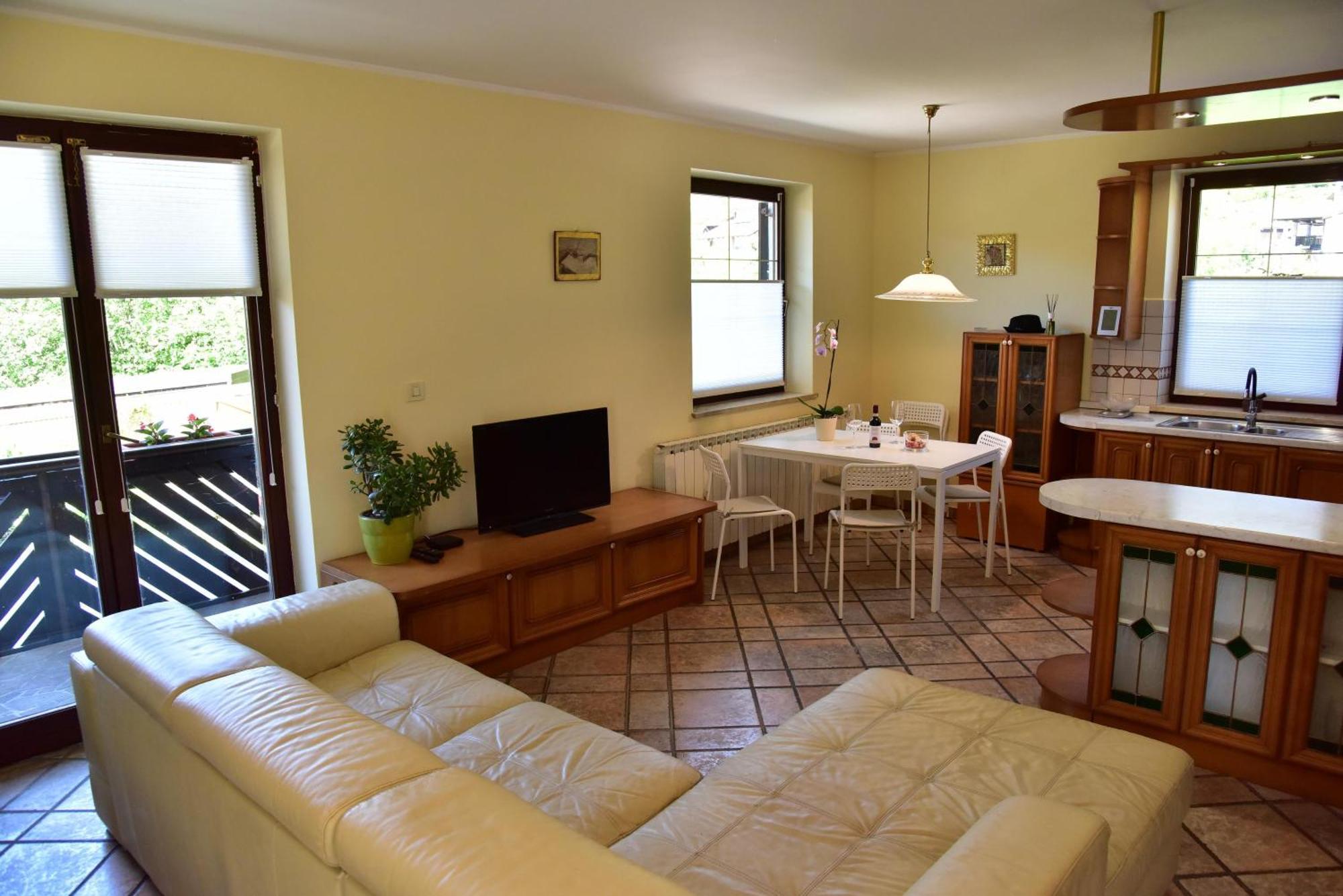Apartment Jang Tolmin Εξωτερικό φωτογραφία