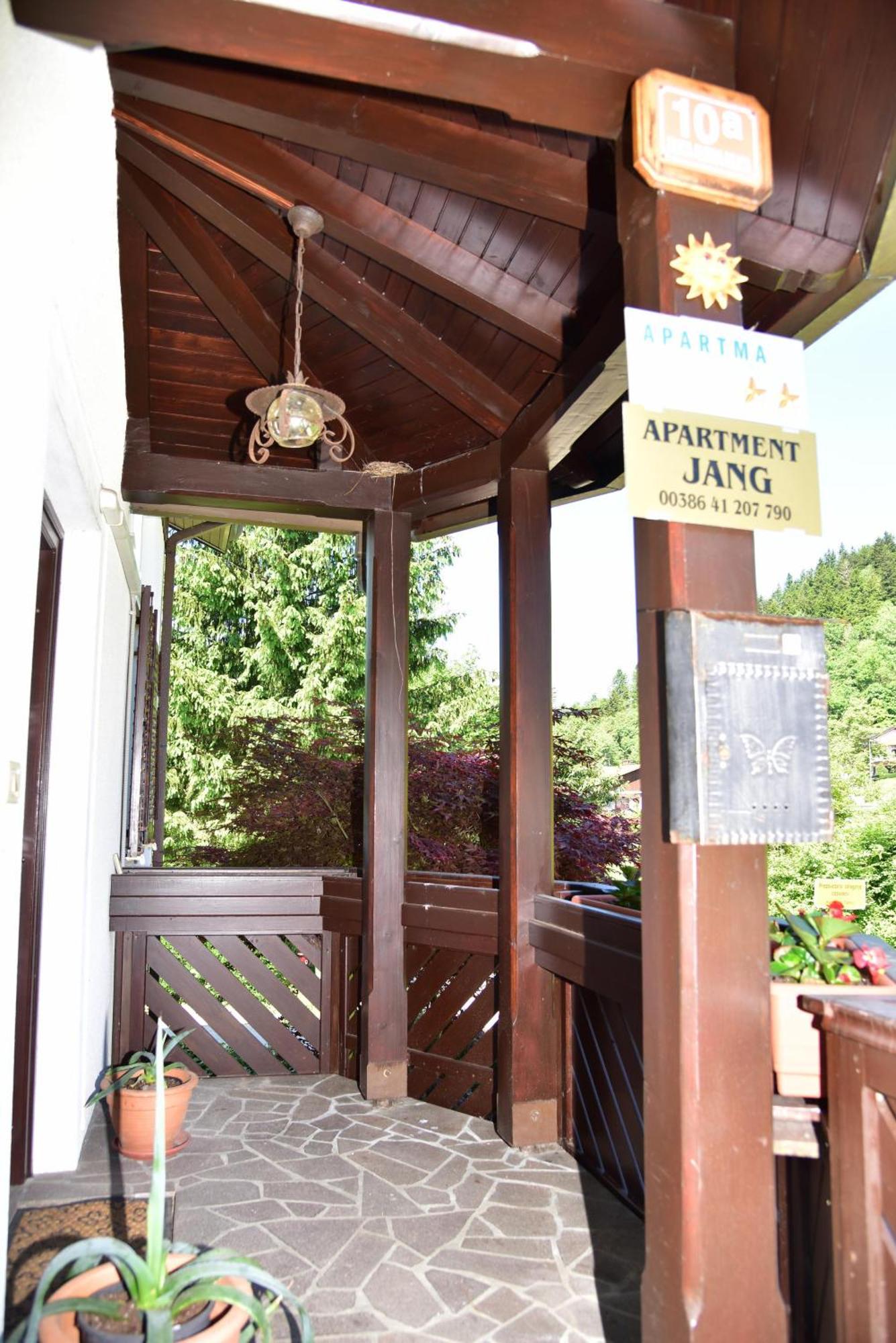 Apartment Jang Tolmin Εξωτερικό φωτογραφία